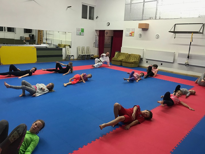 aikido kids 2.JPG (161 KB)